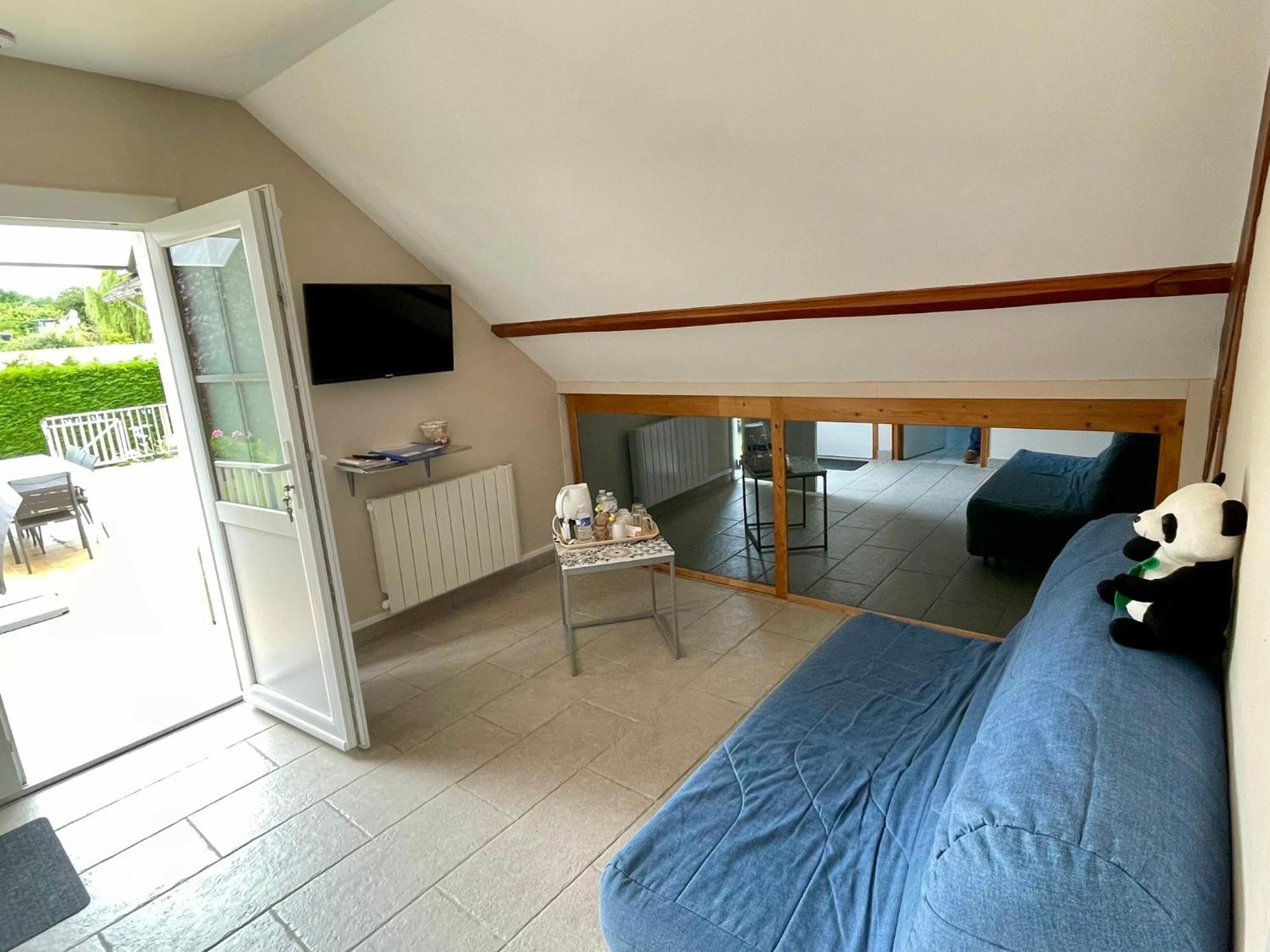 Au Nom Des Dames, Maison Et Table D'Hotes, Pres De Chenonceau Et Du Zoo De Beauval Faverolles-sur-Cher Habitación foto